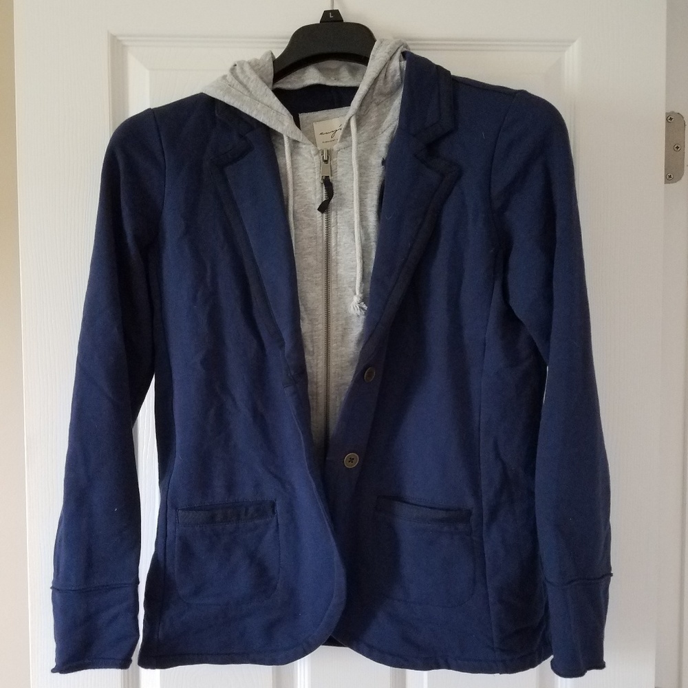 LAST CHANCE! Evy's Tree Blazer